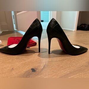 Christian Louboutin - Kate 100 Calf Ali - Forest Night - Size 36.5